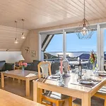 Elisabete - 600m From The Sea By Interhome *