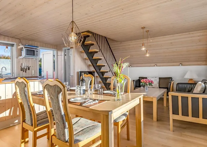 Elisabete - 600m From The Sea By Interhome *